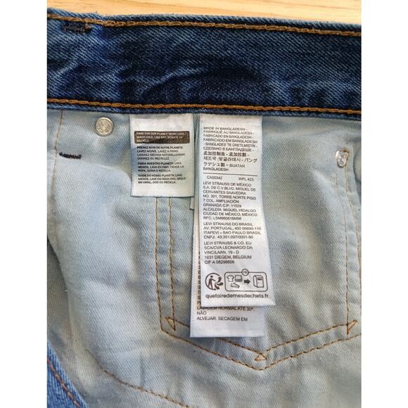 Levi's 550 Men's Relaxed Fit Jeans - Stonewash Blue Size 38 X 32 - Picture 15 of 15